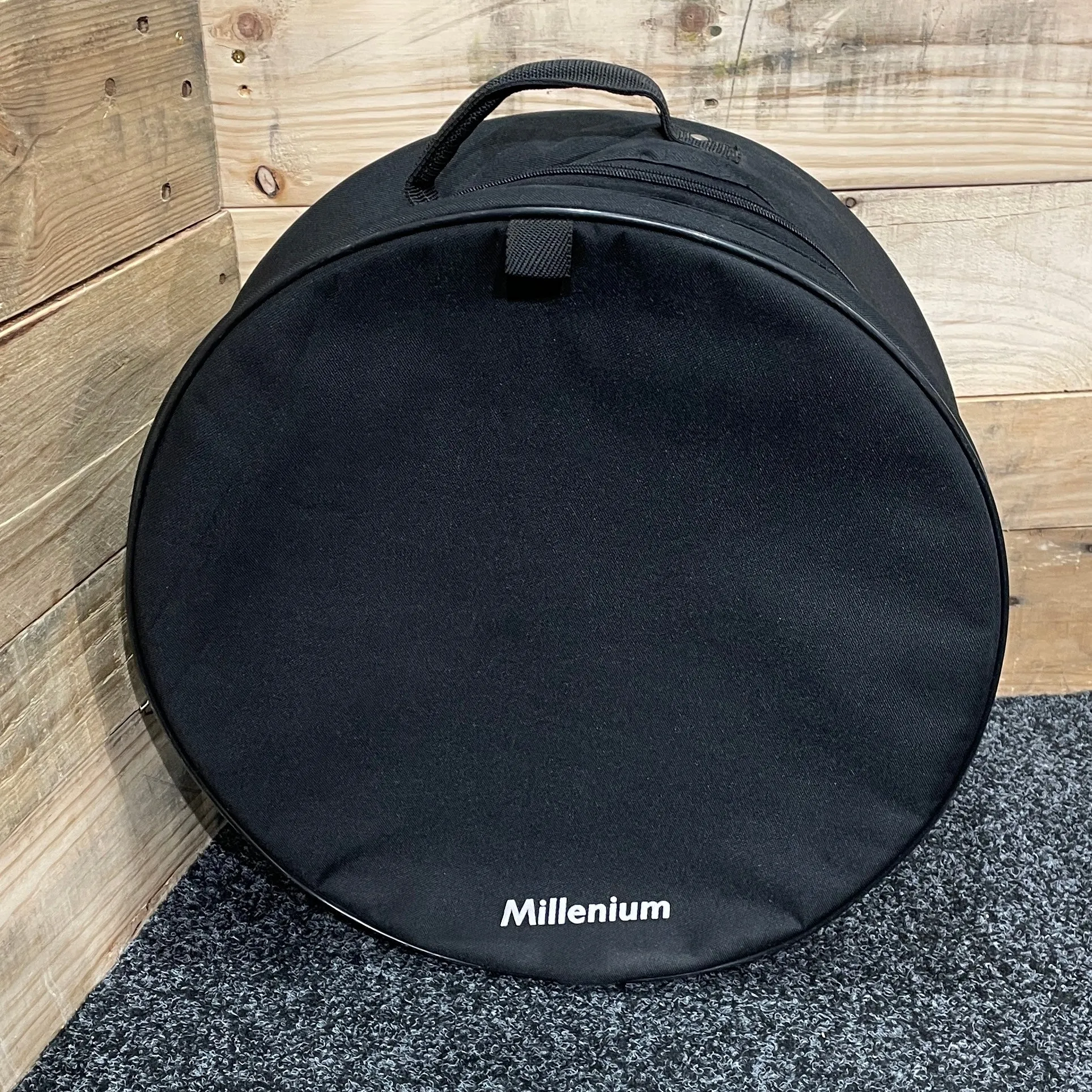 Pre-Owned Millennium Drum Bag Set - 20" Fusion