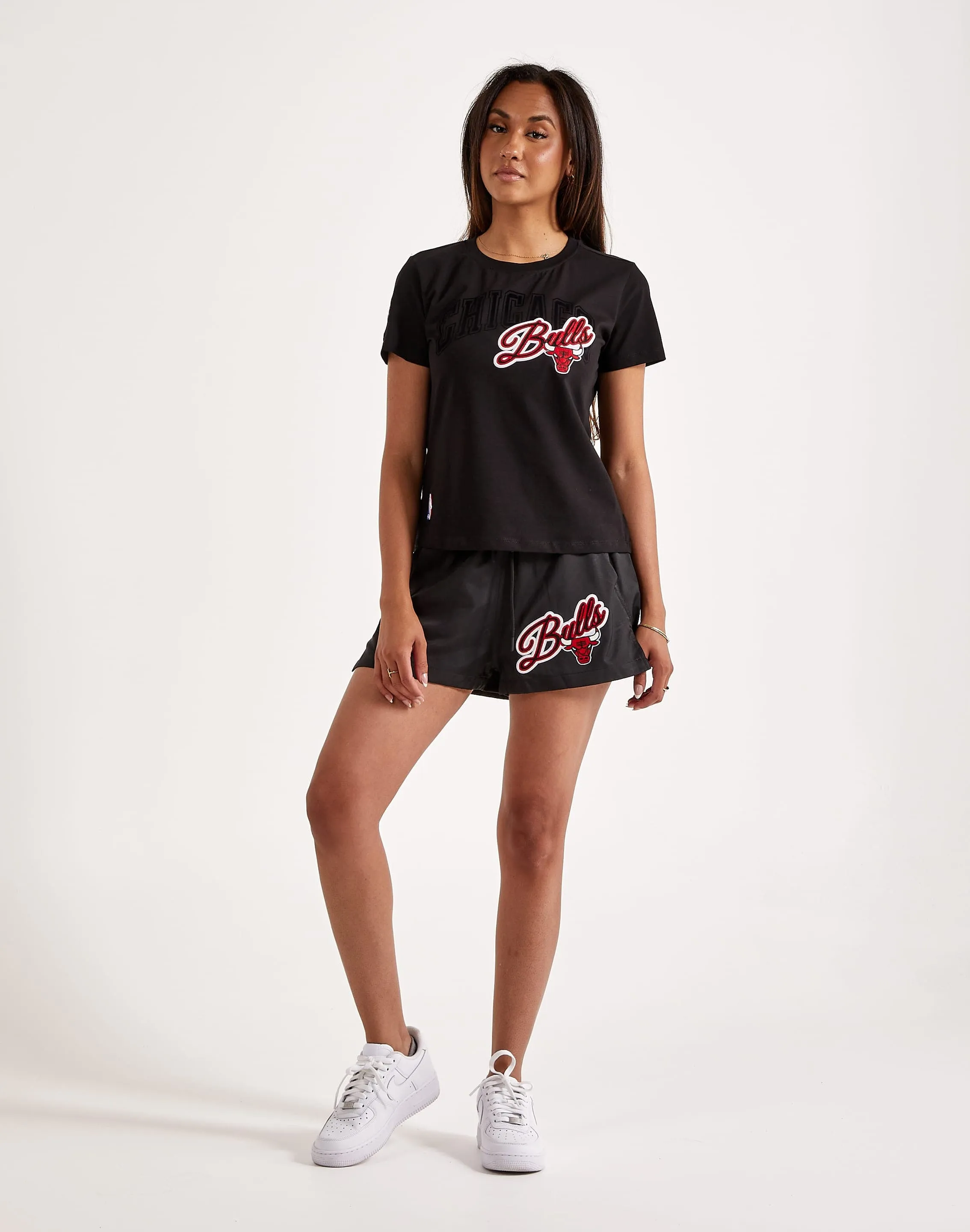 Pro Standard Chicago Bulls Woven Shorts