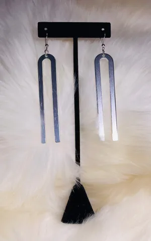 "U LINE" Earrings in Multiple Colors