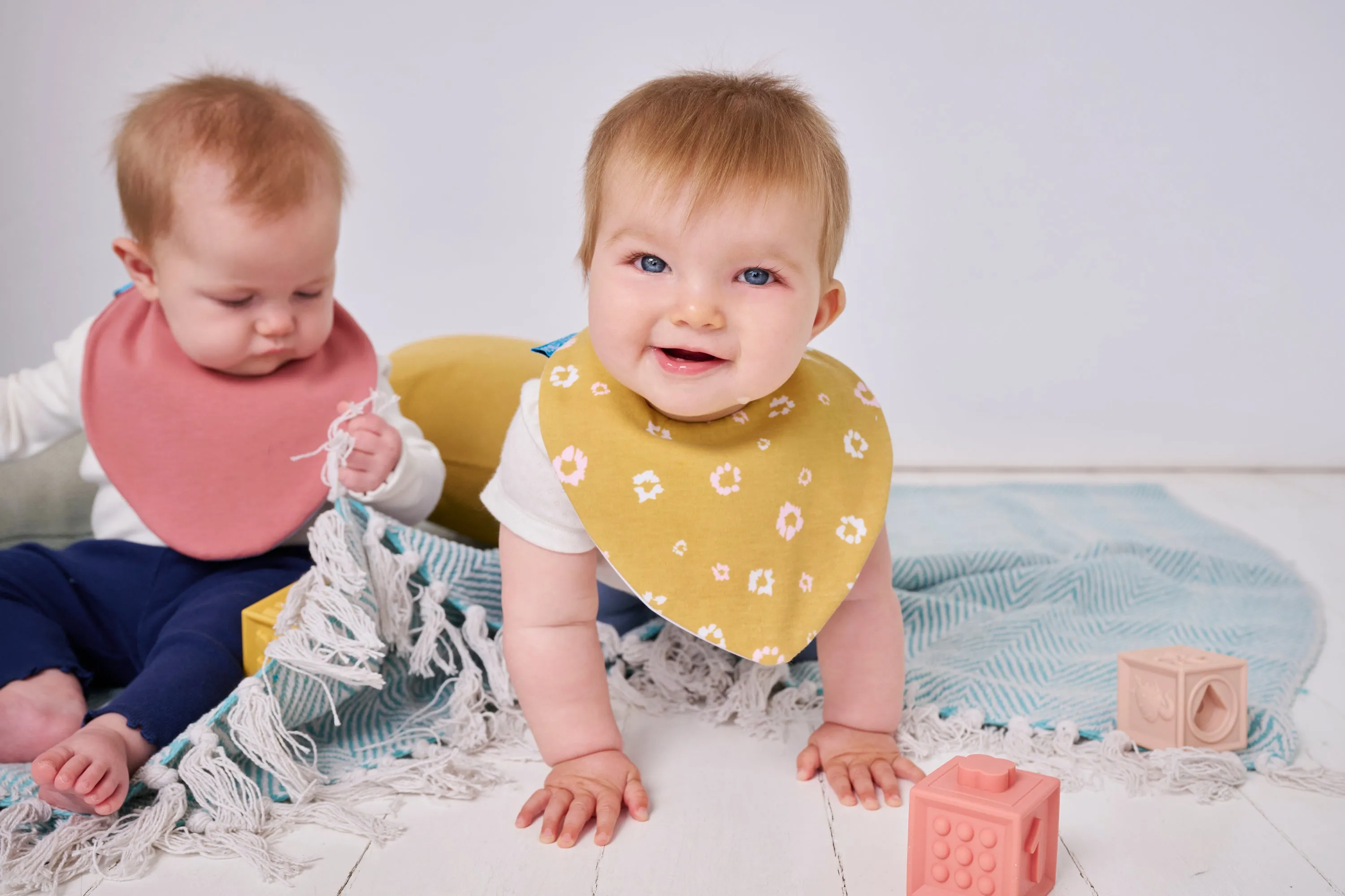 Rose Pink Waterproof Dribble Bib