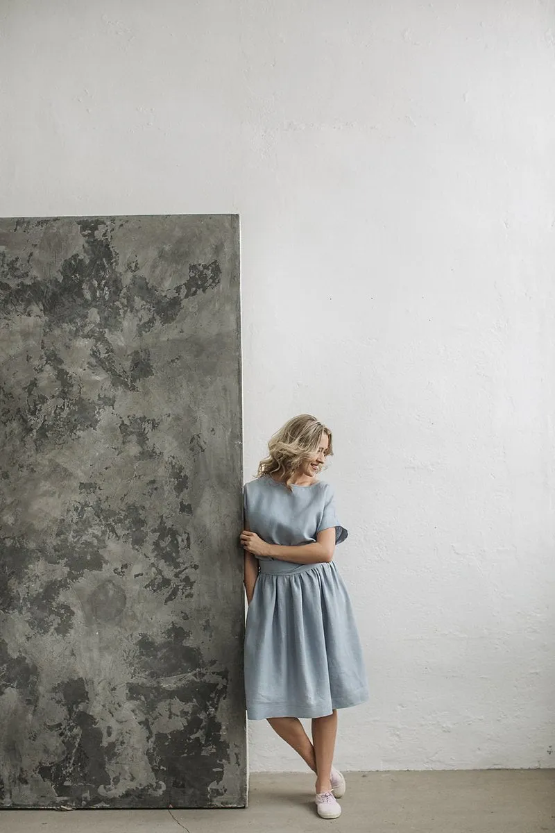 Round-Neck Loose Ruffled Linen Dress