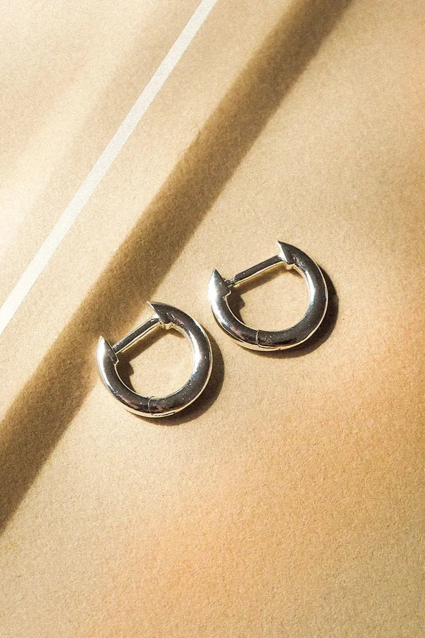 Sicily Huggies | Silver