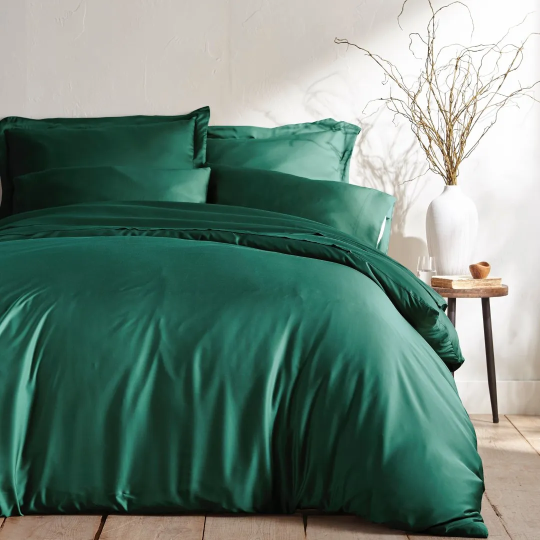 Signature Bamboo Viscose Duvet Cover Set in Emerald Green