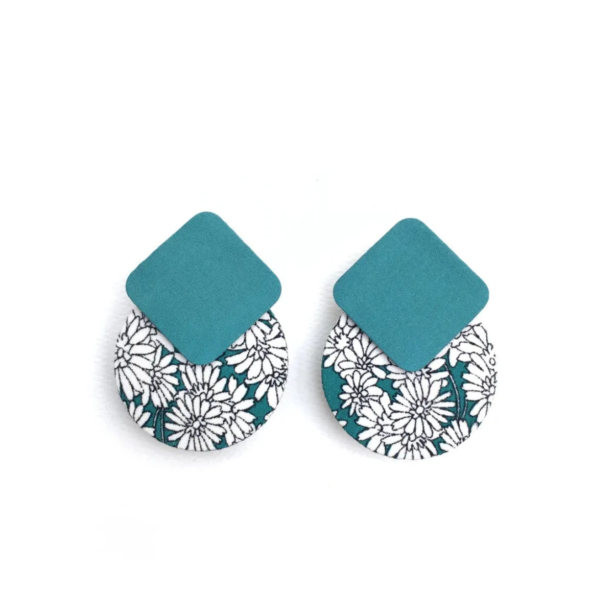 Silky Moons - Titan Moon Stud Earrings