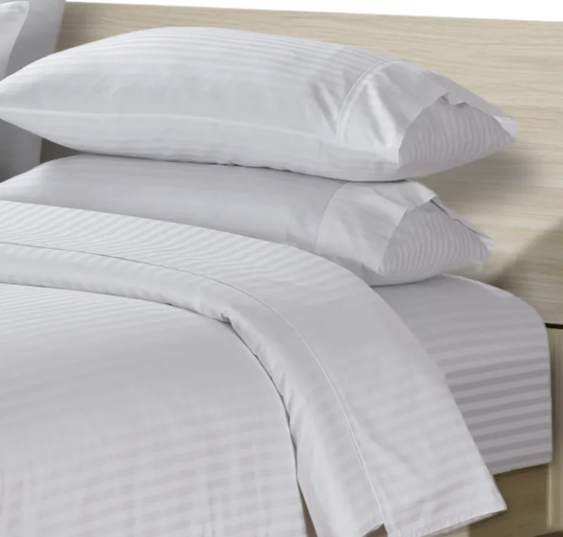 Simon Baker 250 Thread Count Egyptian Cotton Stripe Duvet Cover Set White