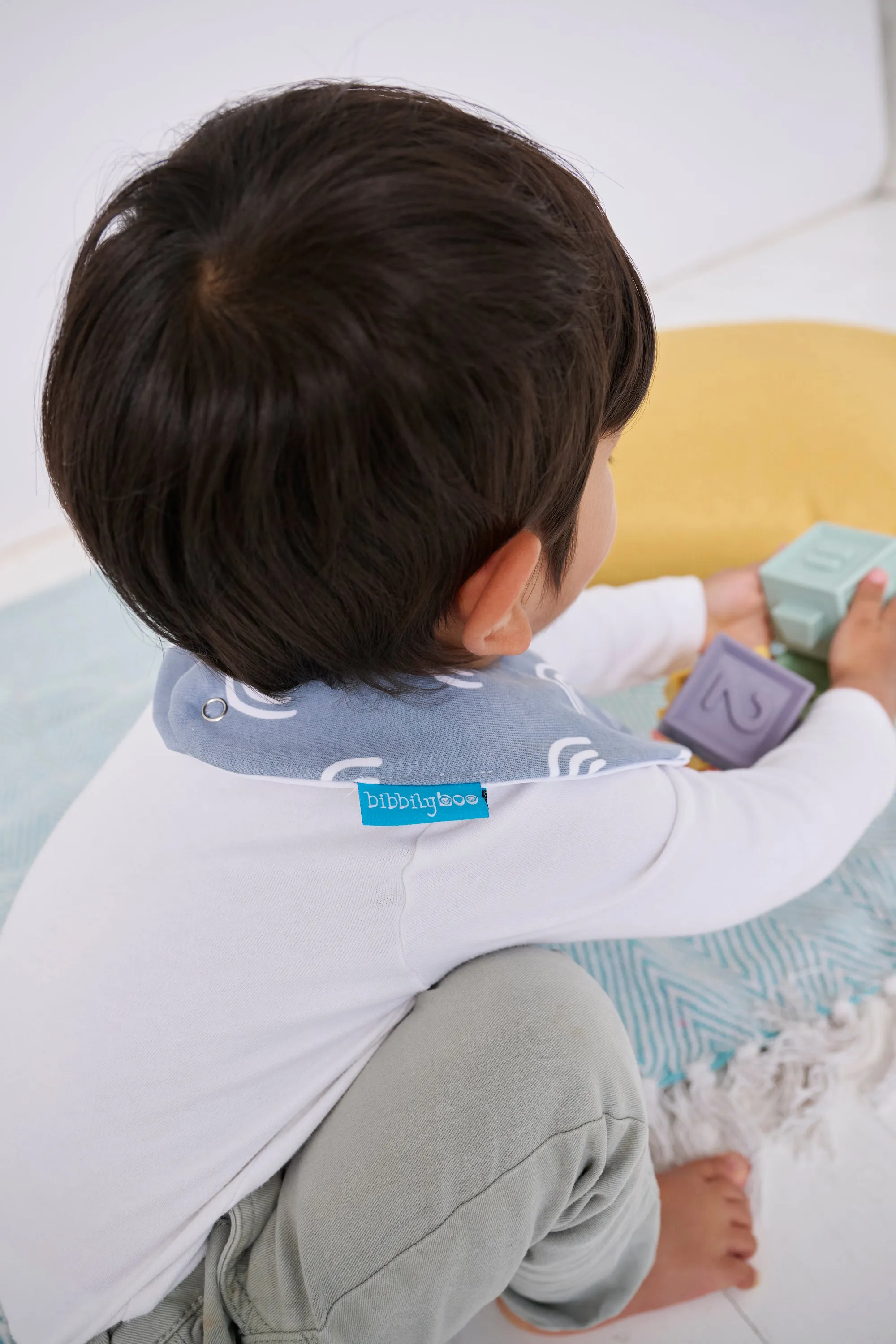 Simple Patterns Bundle of 3 SEN Waterproof Dribble Bibs