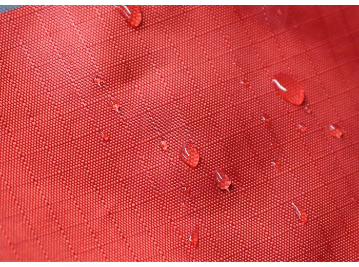 SkyRise Medium, Red (2017-2020)