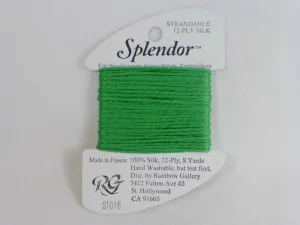 Splendor S1016 Medium Christmas Green