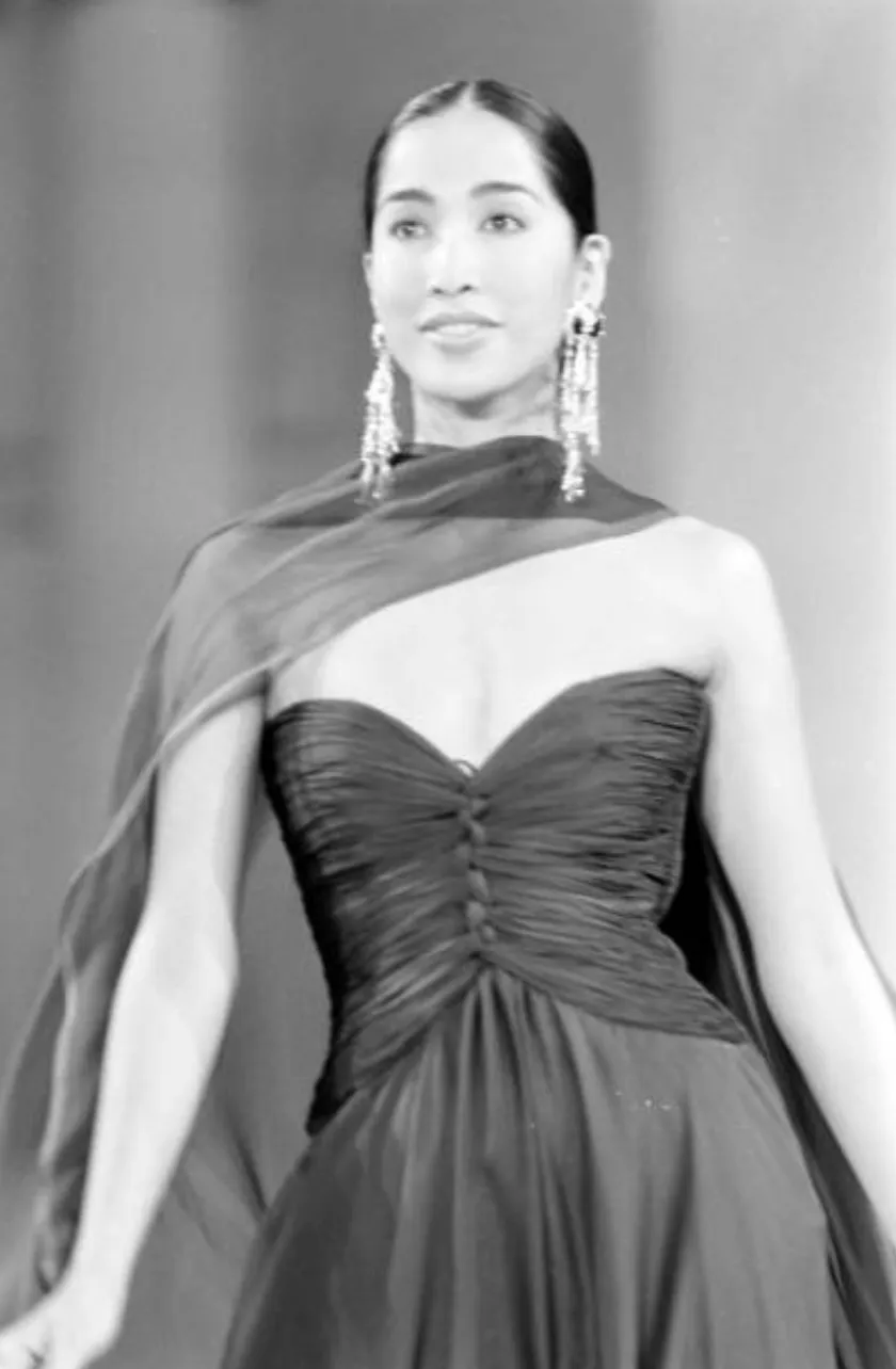 Spring 1990 Oscar de la Renta Ice Blue Silk Chiffon Dress & Cape