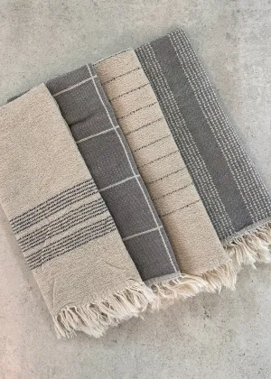 The Allure Kitchen Towel Set of 4