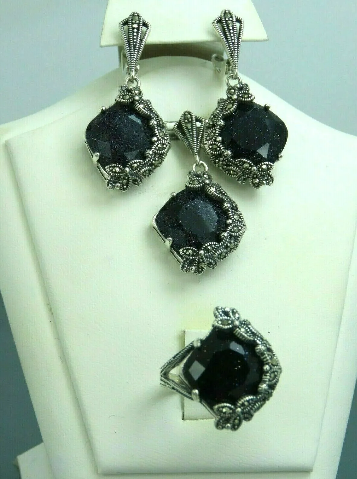 Turkish Handmade Jewelry 925 Sterling Silver Aventurine Stone Women's Earrings, Pendant & Ring Jewelry Set