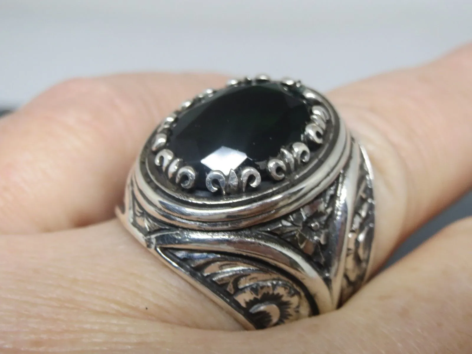Turkish Handmade Jewelry 925 Sterling Silver Emerald Stone Engraved Mens Rings