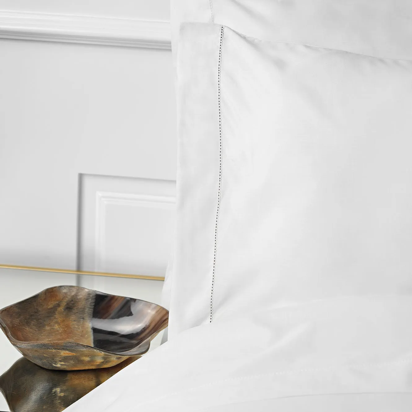 victoria pillowcase pair